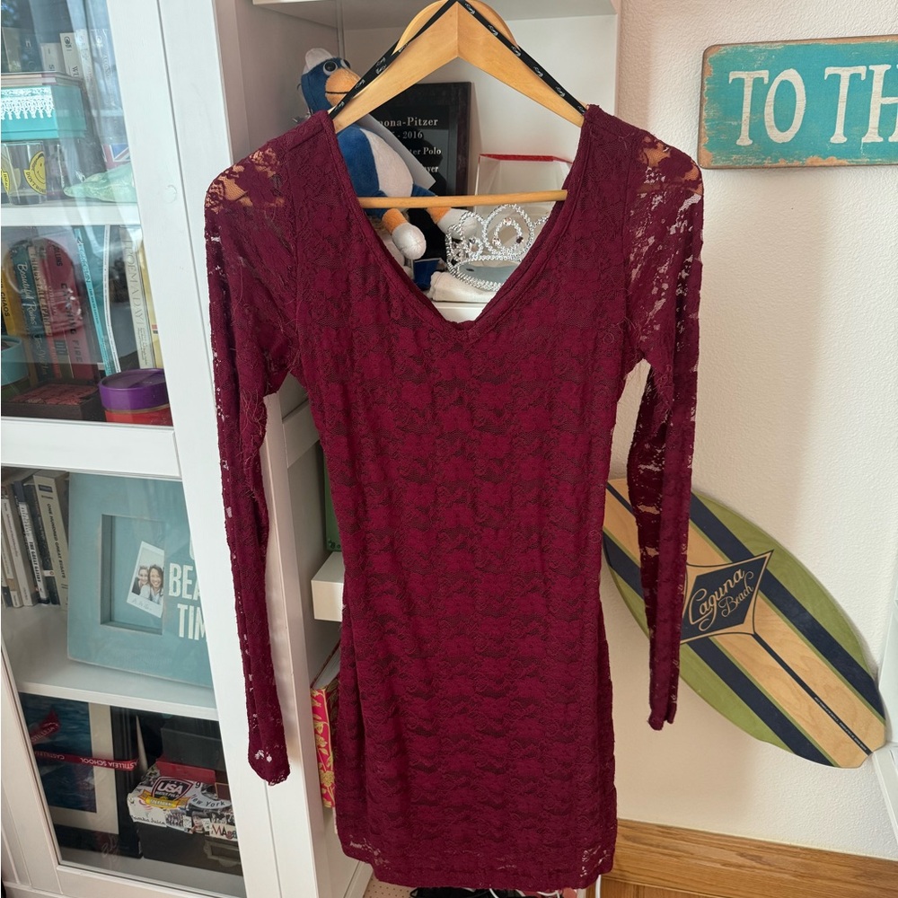 Burgundy Lace Bodycon Dress